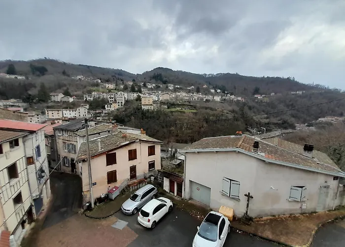 Bed and Breakfast La Chaloupe 4 à Thiers