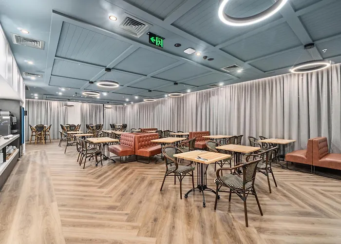 Mercure Pakenham