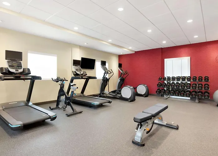 Home2 Suites By Hilton New Brunswick, Nj