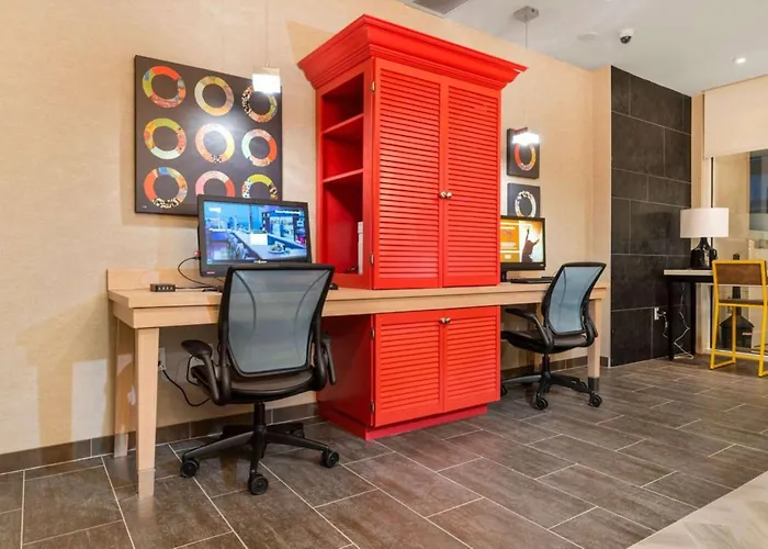 Home2 Suites By Hilton Newark Airport