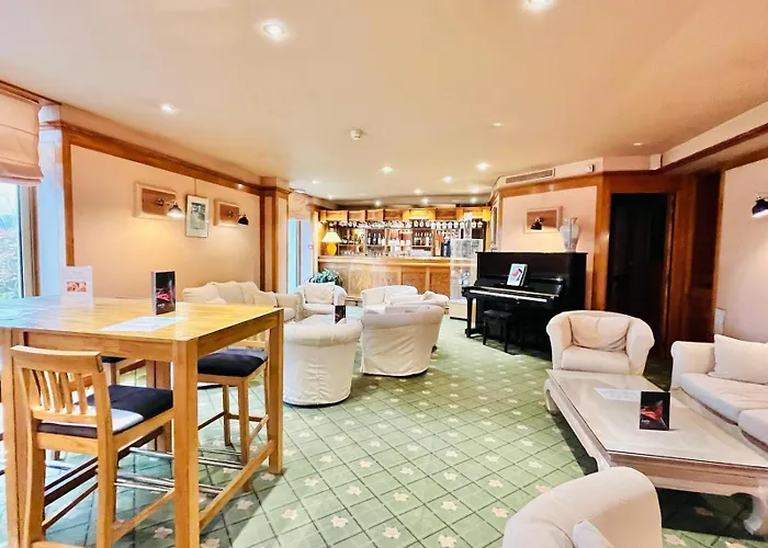 Logis Hôtel Le Rivage Gien