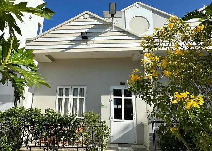 Hotels in Mũi Né