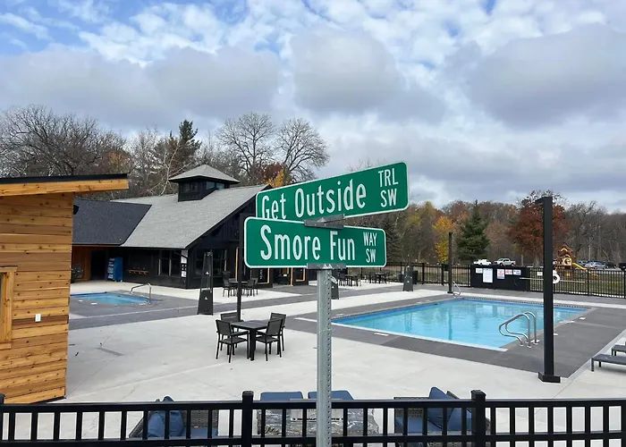 Quarterdeck Resort Nisswa