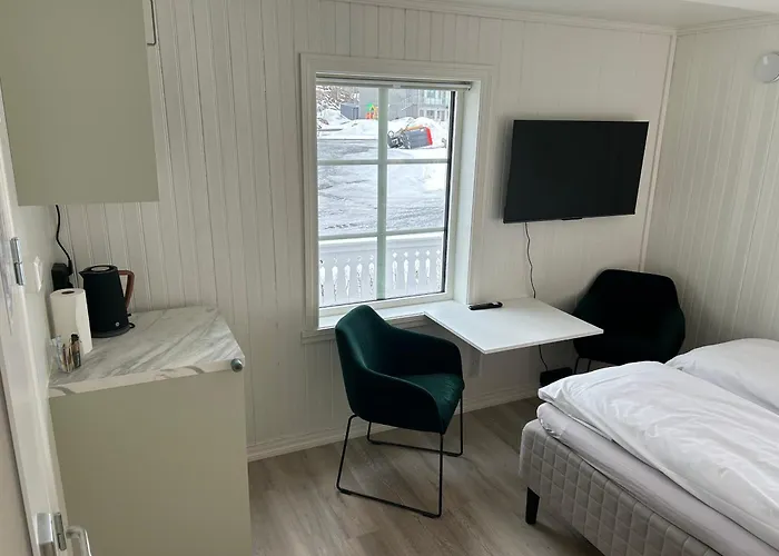 Hotels in Finnsnes