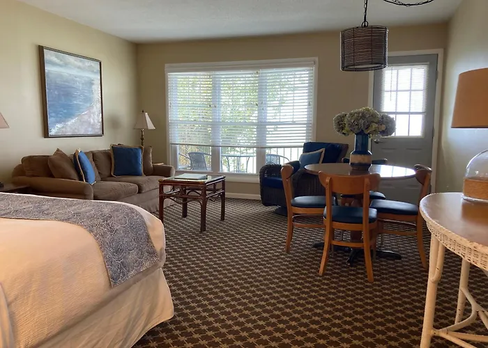 Michillinda Lodge Resort Whitehall