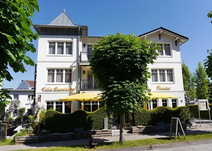 Pension Sanddorn Mit Cafe Carlssons Binz