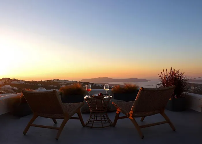 Pyrgos Kallistis Hotels