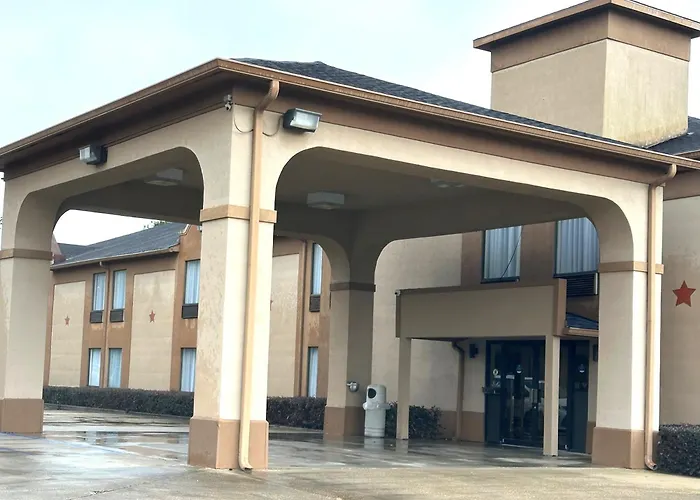 Eunice Hotels
