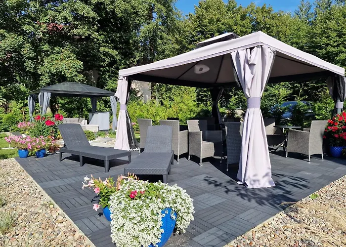 Villa Babette - PARKING, Wi-Fi, Reinigung - alles im Preis inbegriffen! Swinemünde