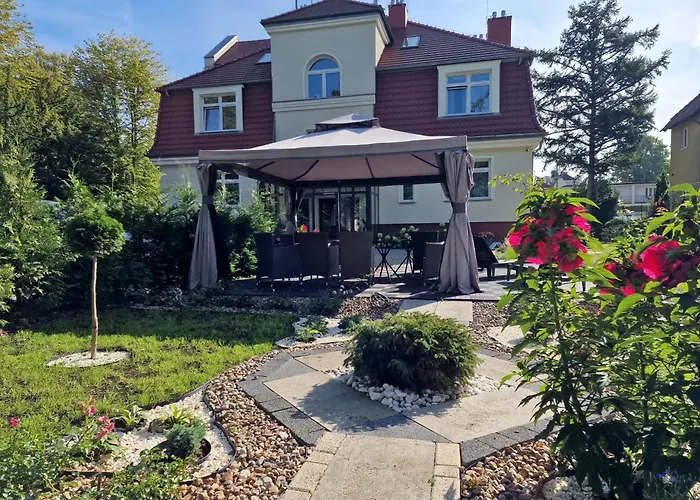 Villa Babette - PARKING, Wi-Fi, Reinigung - alles im Preis inbegriffen!