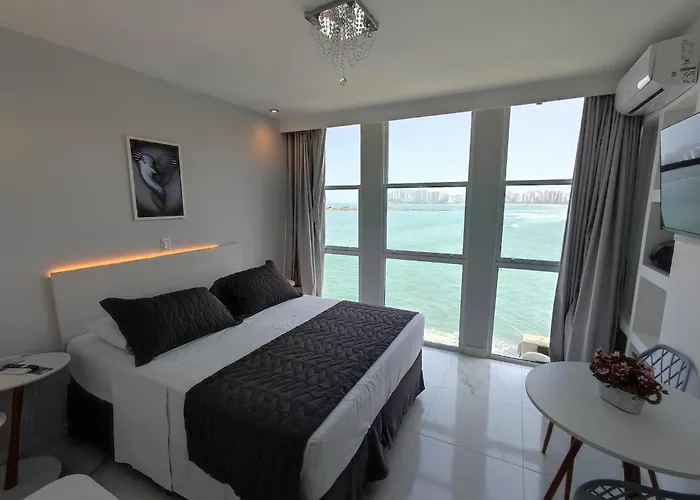 Grand Hotel Guarujá - A sua Melhor Experiência Beira Mar na Praia!