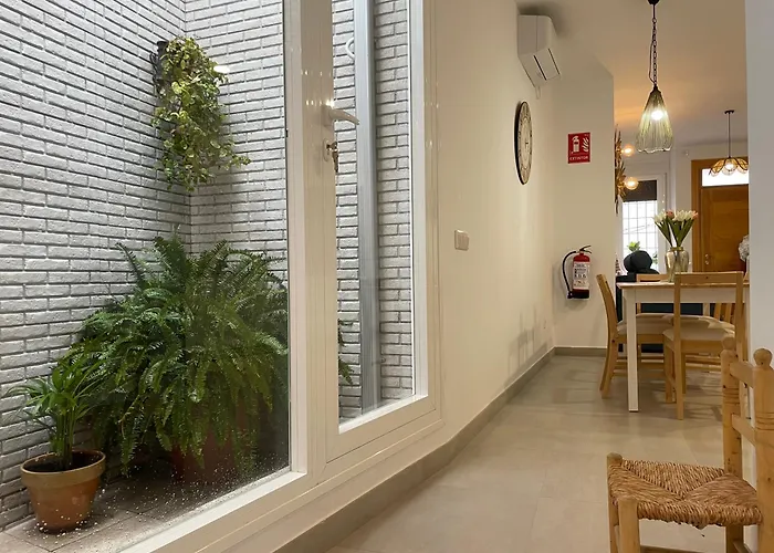 Hotel El Paseo Belmonte 
