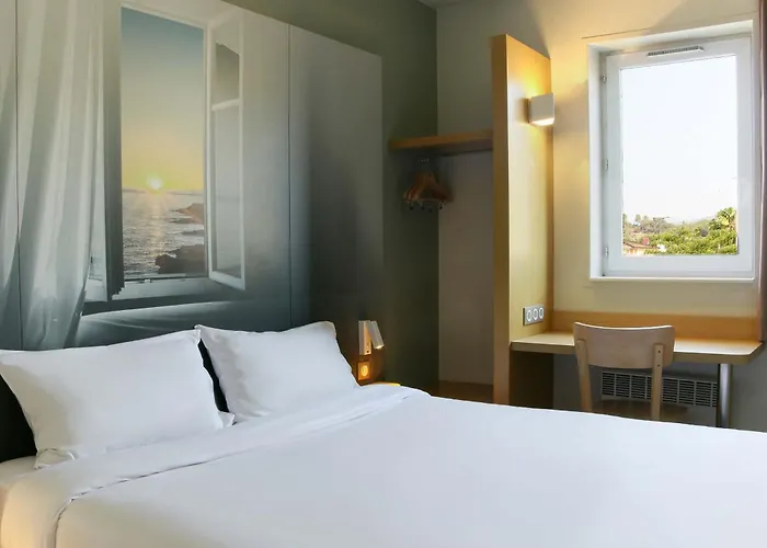 B&B HOTEL Fréjus Roquebrune-sur Argens