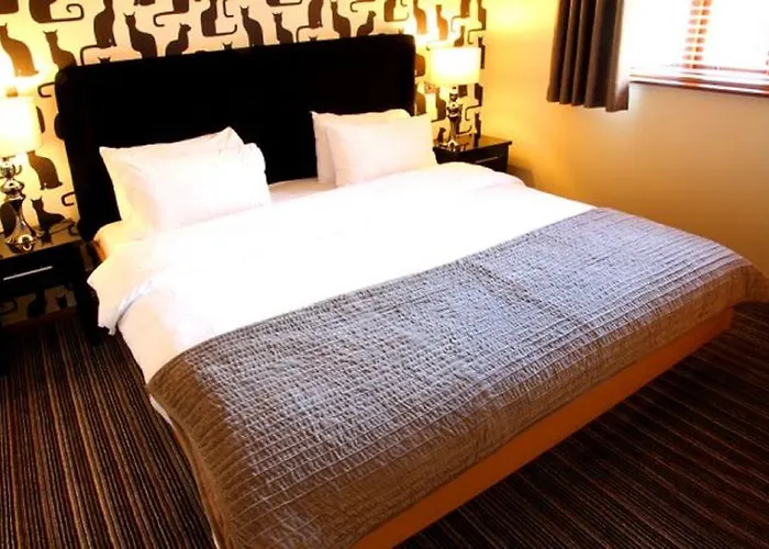 Nantwich City Center Hotels