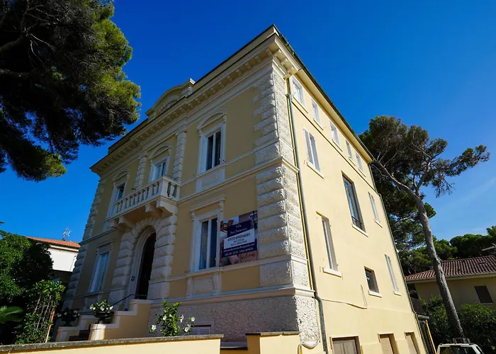 Hotiday Villa San Domenico Castiglioncello