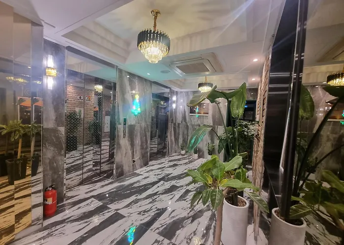 Series Hotel
