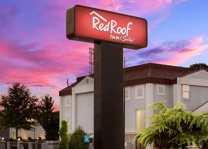 Red Roof Inn & Suites Newnan