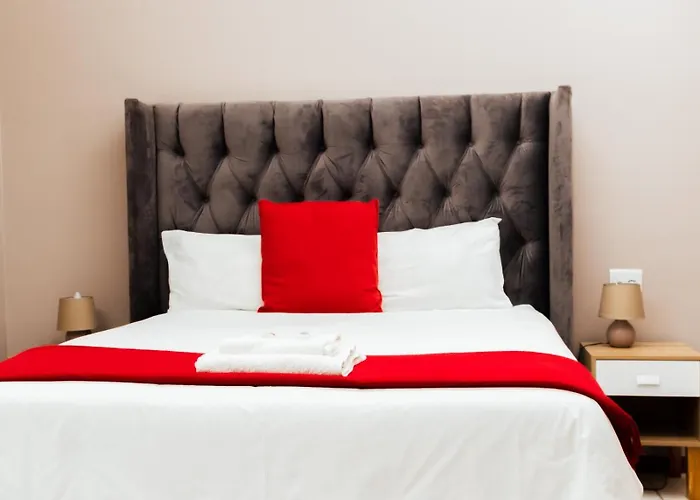 Ngwenya City Hotel