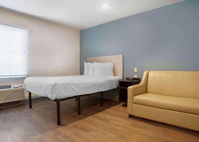 Callaway Hotels