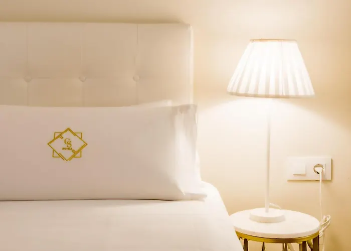 Catalina Suites Valence