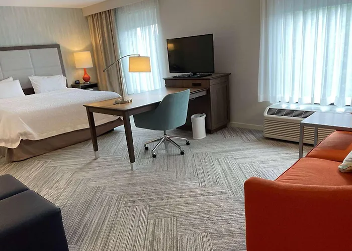 Fredericton Hotels