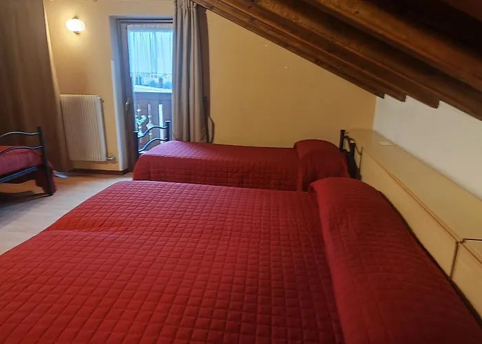 Bed and Breakfast Garnì Bonsai Pinzolo