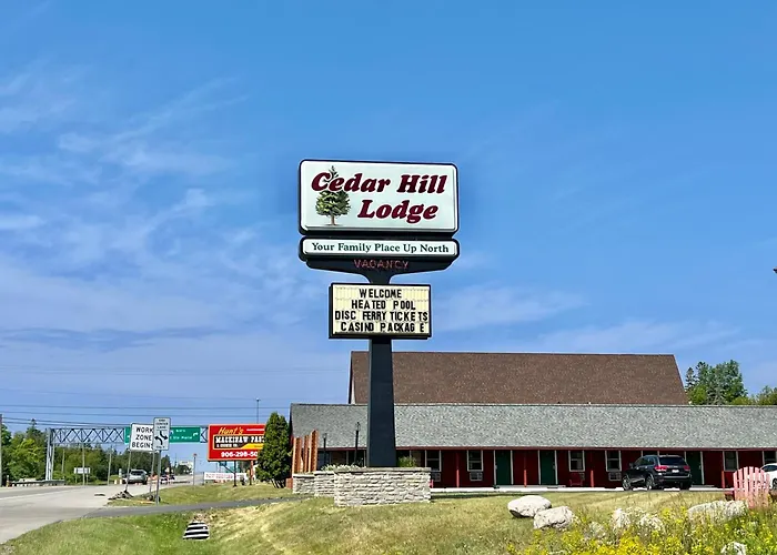 Cedar Hill Lodge Saint Ignace