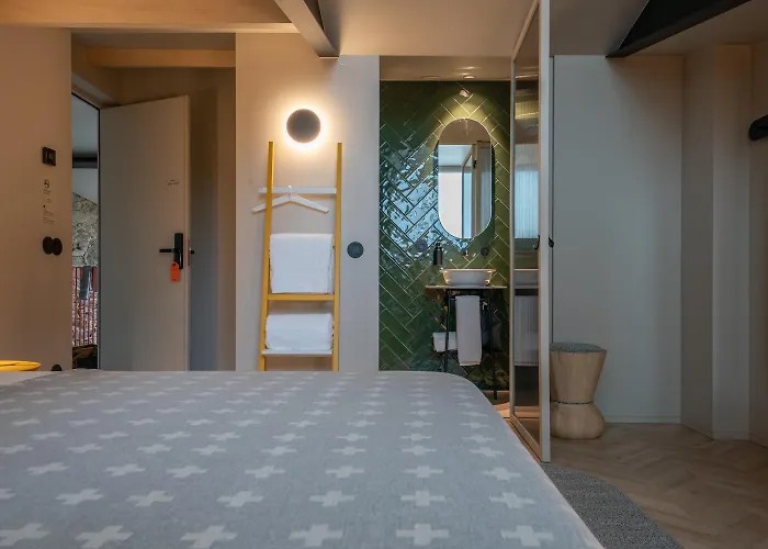 Sutrooms Braga