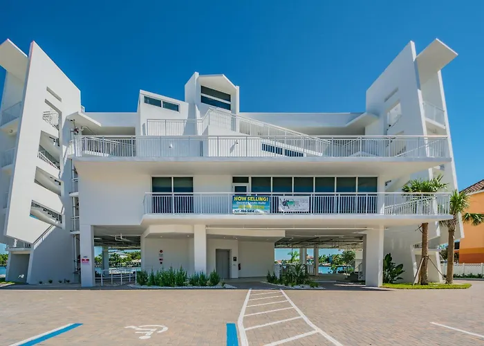 Provident Oceana Beachfront Suites St. Pete Beach