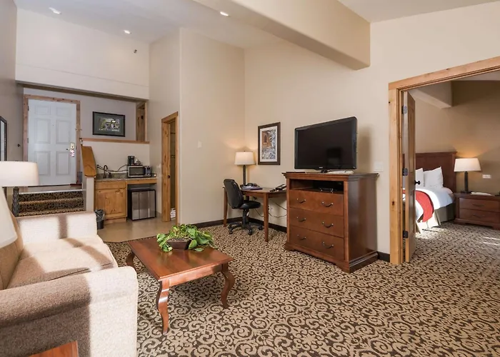 Ketchum Hotels