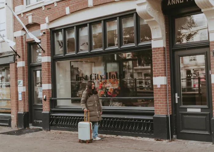 Boutique Hotel First City The Hague