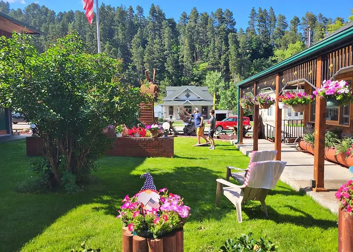 Cedar Wood Inn Deadwood