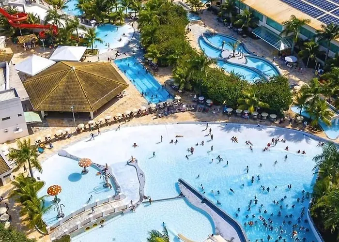 L'acqua diRoma Oficial - Suíte Confortáveis Diversão Garantida Caldas Novas