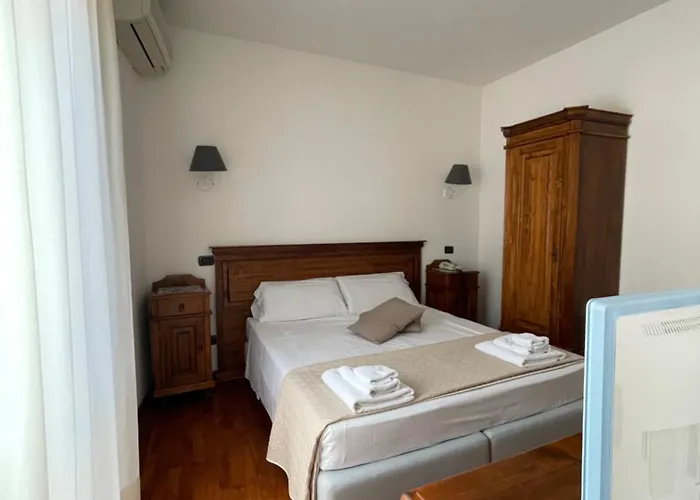 Hotel La Piazzetta Castellammare del Golfo