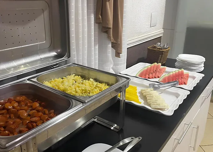 Hotel Tenda Brigadeiro - 5 Minutos a Pé do Metrô e Praça da Sé, 8 Minutos da Rua 25 de Março e Liberdade - Estacionamento Opcional São Paulo
