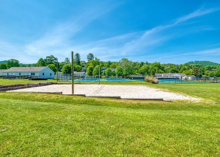 Lake Junaluska Hotels