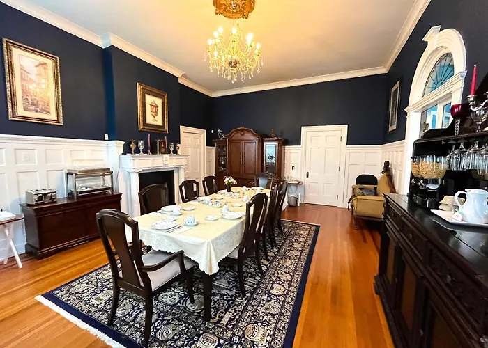 1912 Bed And Breakfast
