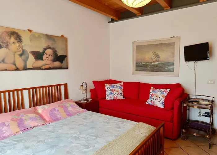 Bed & Breakfast Lucy