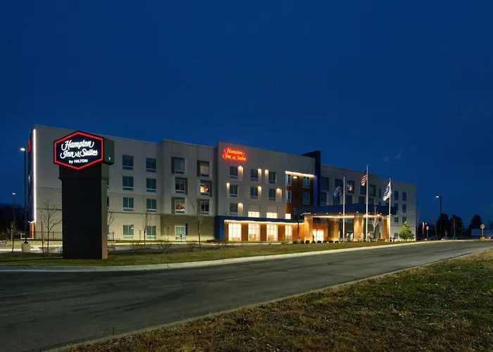 Hampton Inn & Suites Adrian, Mi