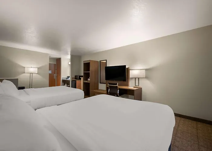 Fenton Hotels