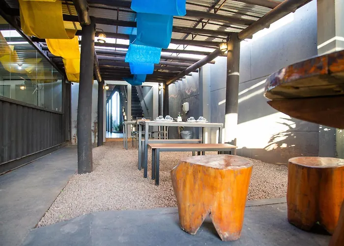 Shelter Hostel E Pousada Ponta Porã