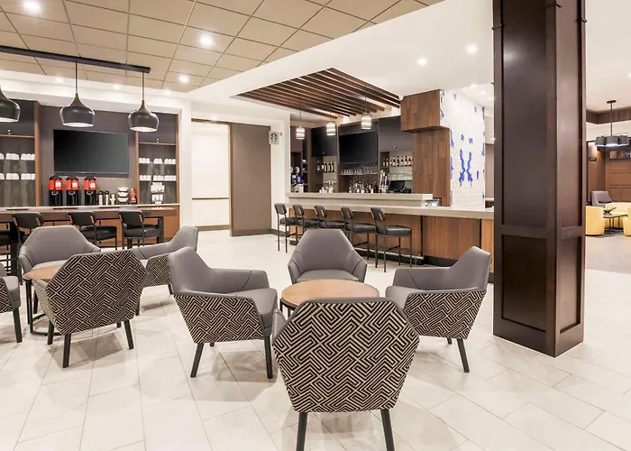 Hyatt Place Waco - South
