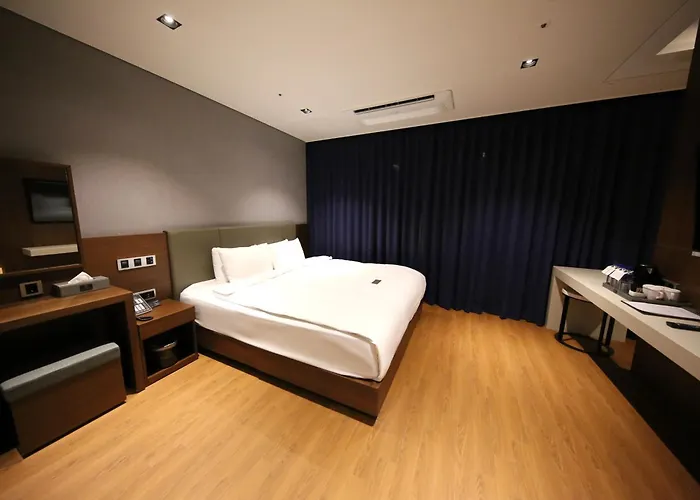 Sokcho Hotels