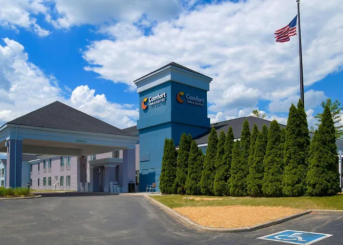 Comfort Inn & Suites Nw Milwaukee Germantown