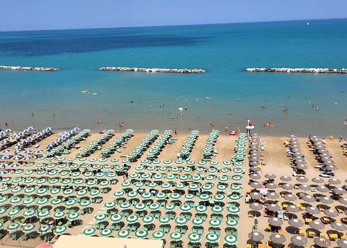 Hotel Embassy Pesaro
