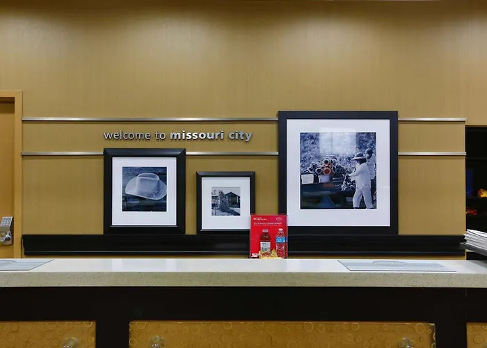 Hampton Inn And Suites Missouri City