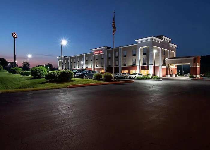 Pine Grove (Schuylkill County) Hotels