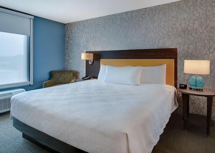 East Hanover Hotels