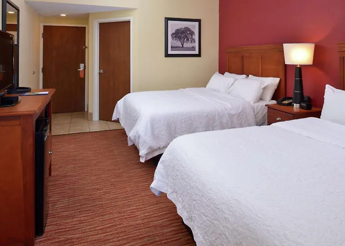 Pickerington Hotels