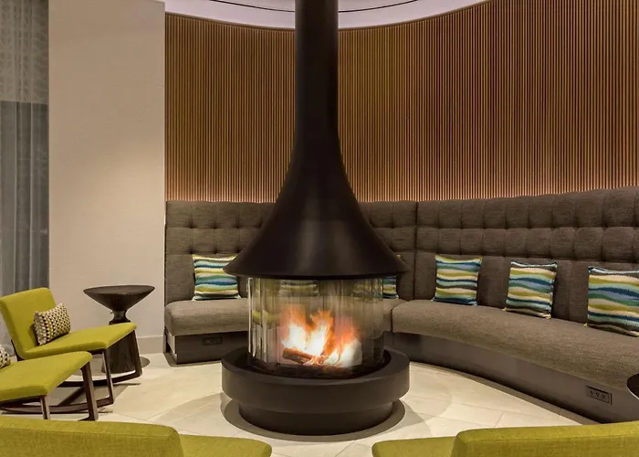 Hilton Garden Inn Boston Brookline, Ma